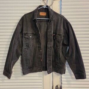 Levi Strauss Black Denim Jacket – Women’s Size Medium